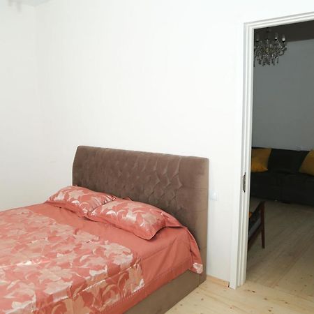 Panchitos Apartment Tbilisi Exterior foto