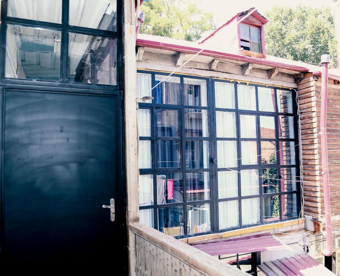 Panchitos Apartment Tbilisi Exterior foto